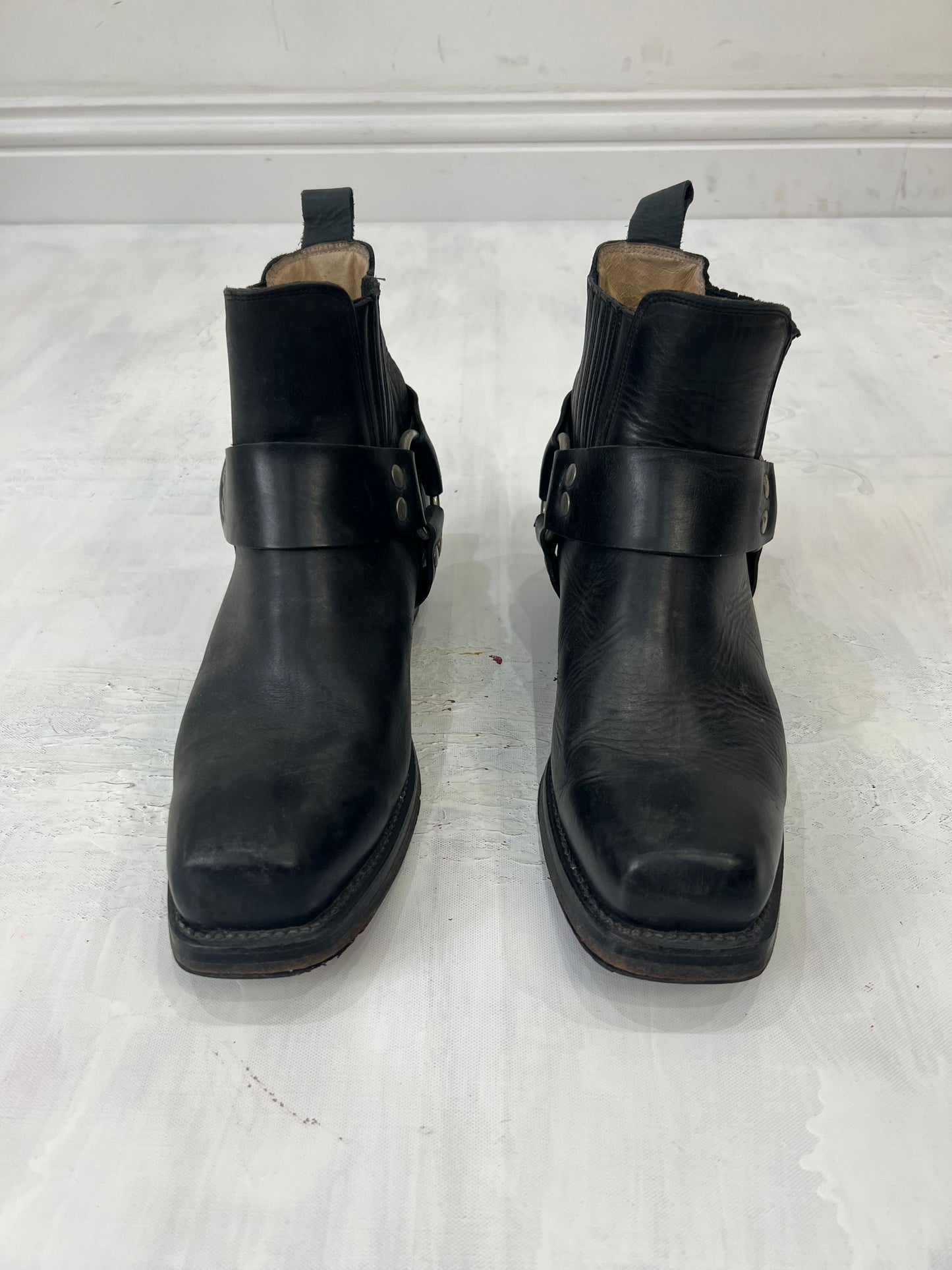 ⭐️vintage edit eleven | black and silver buckle ankle boots