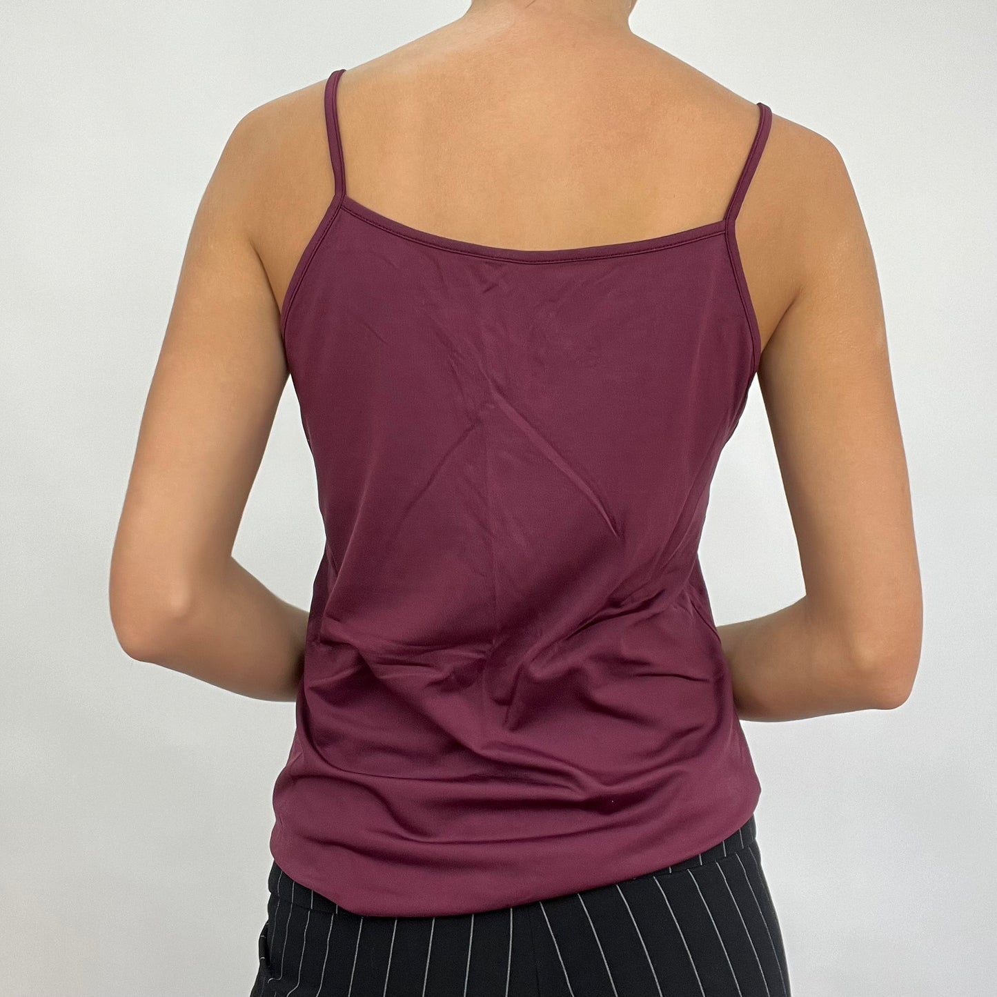 CARRIE BRADSHAW DROP | medium burgundy cami