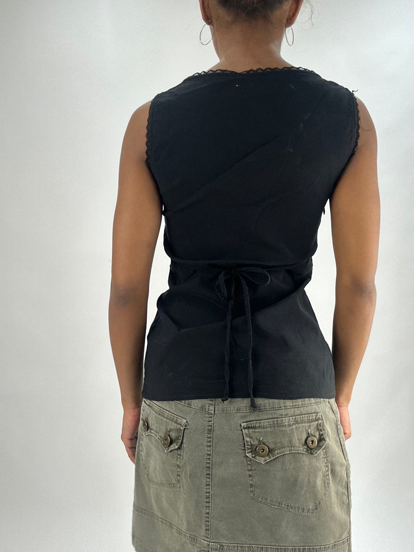 vintage edit thirty-five | small black ruched top with ribbon detail