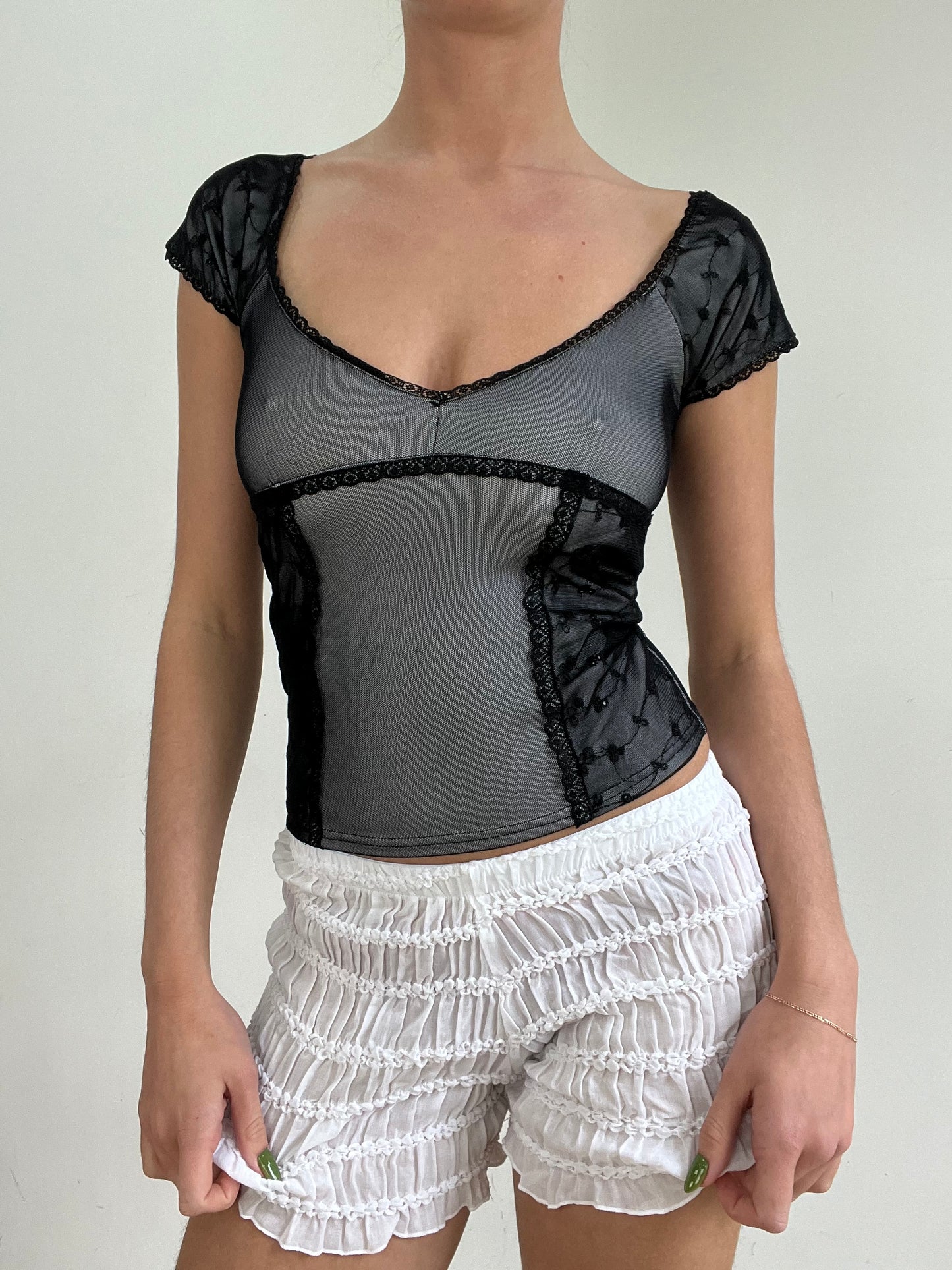 #318 SAMPLE SALE | extra small black maria top