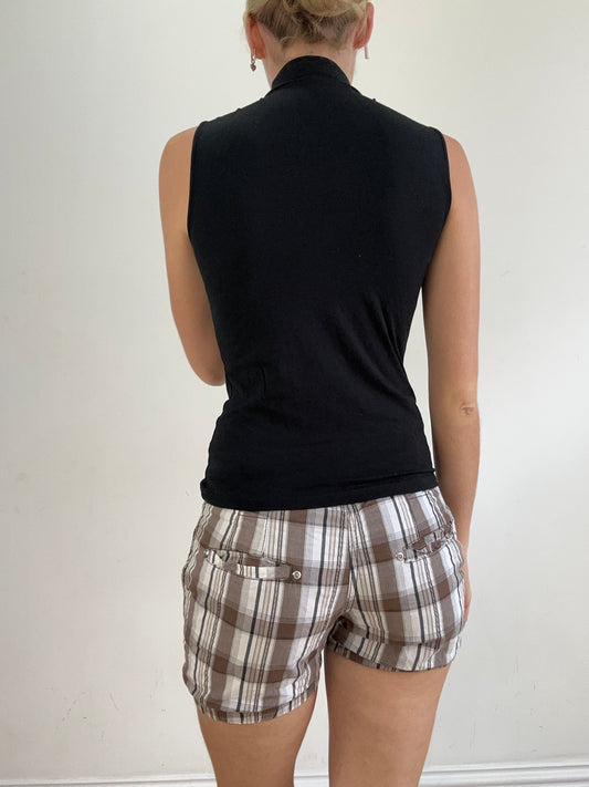 summer edit | small black intimissimi high neck top