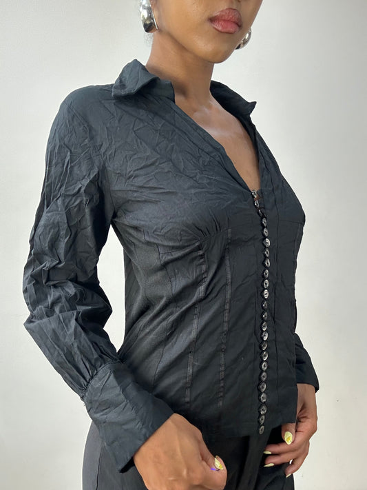 vintage edit thirty-two | small black fitted shirt with button up detail
