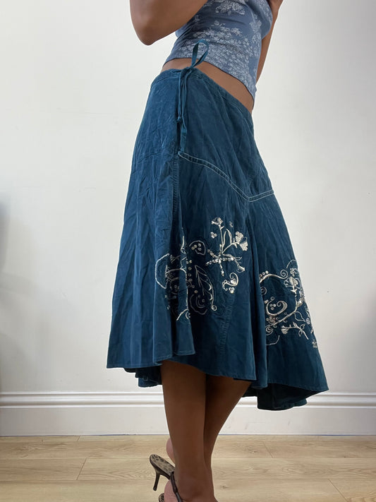 AUTUMN EDIT | medium blue asymmetric midi skirt with floral embroidery