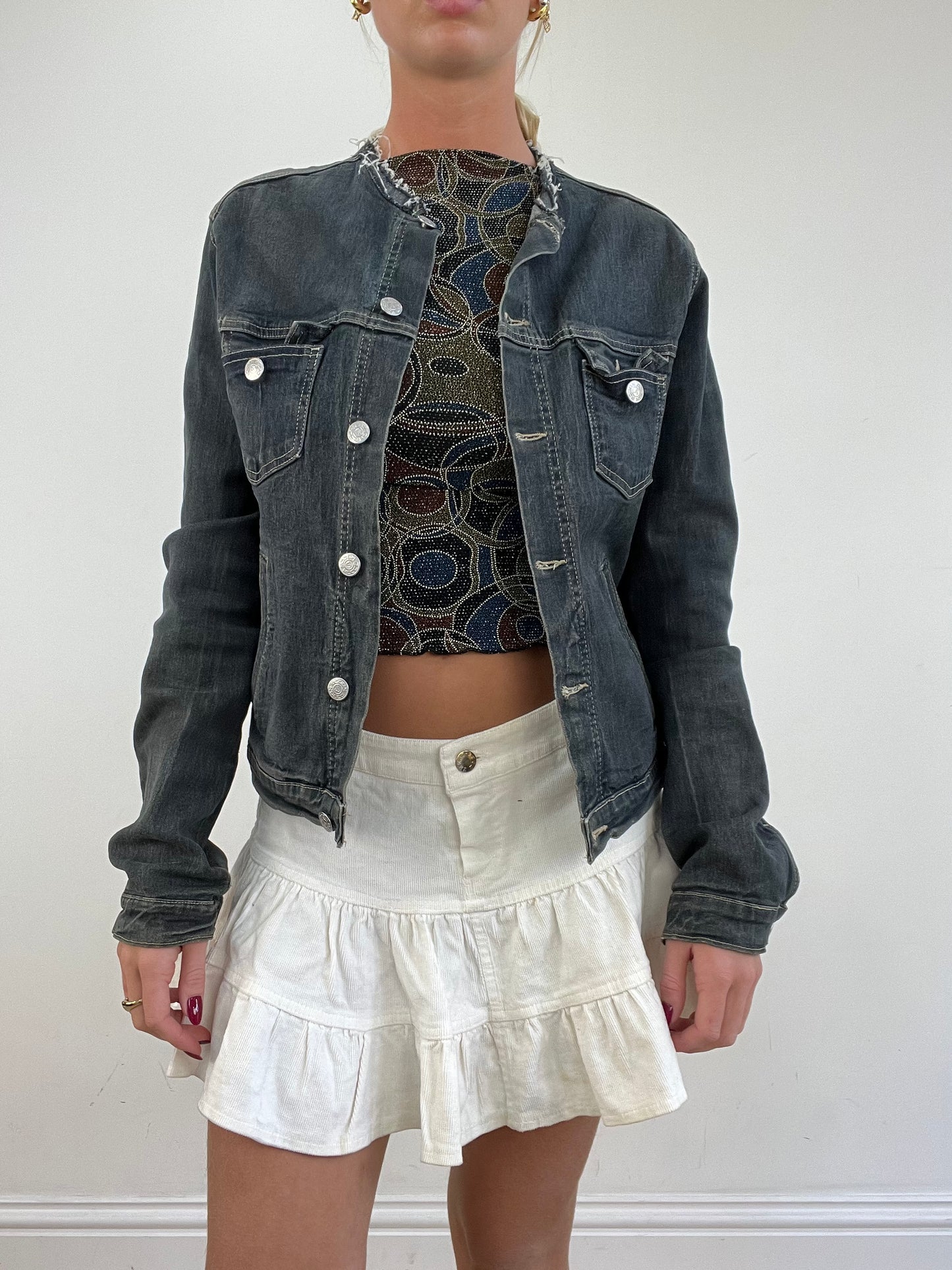 vintage edit thirteen | medium dark wash denim jacket