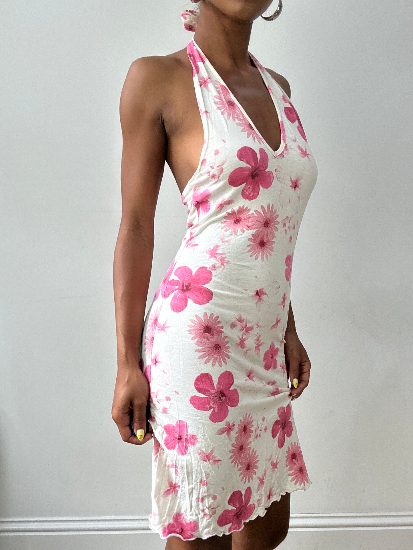 vintage edit thirty-two | small white halterneck midi dress with pink hibiscus print