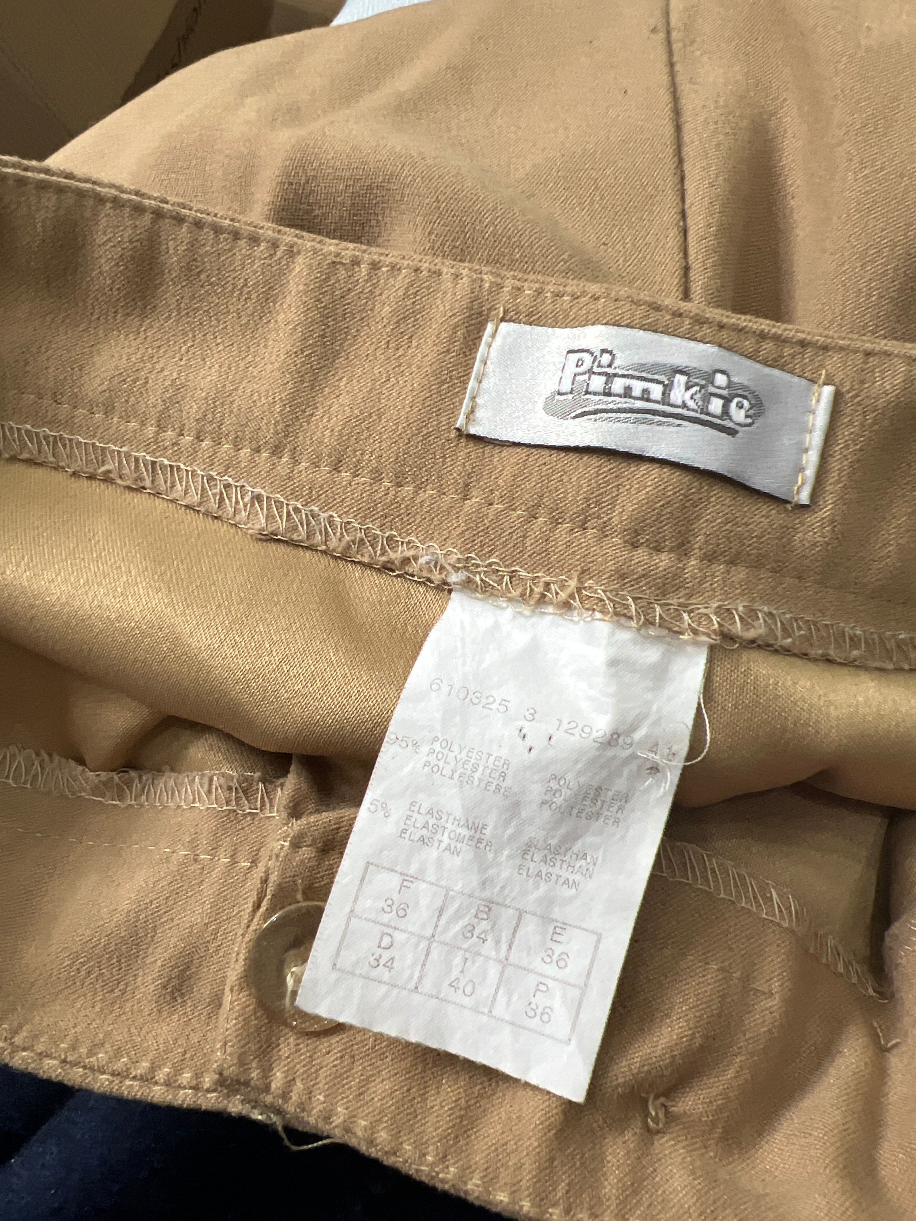 💚BUFFY THE VAMPIRE SLAYER | medium beige pimkie trousers – remass
