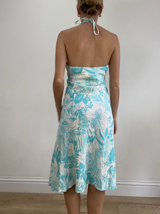 vintage edit twenty-four | large white old label zara dress with blue floral print