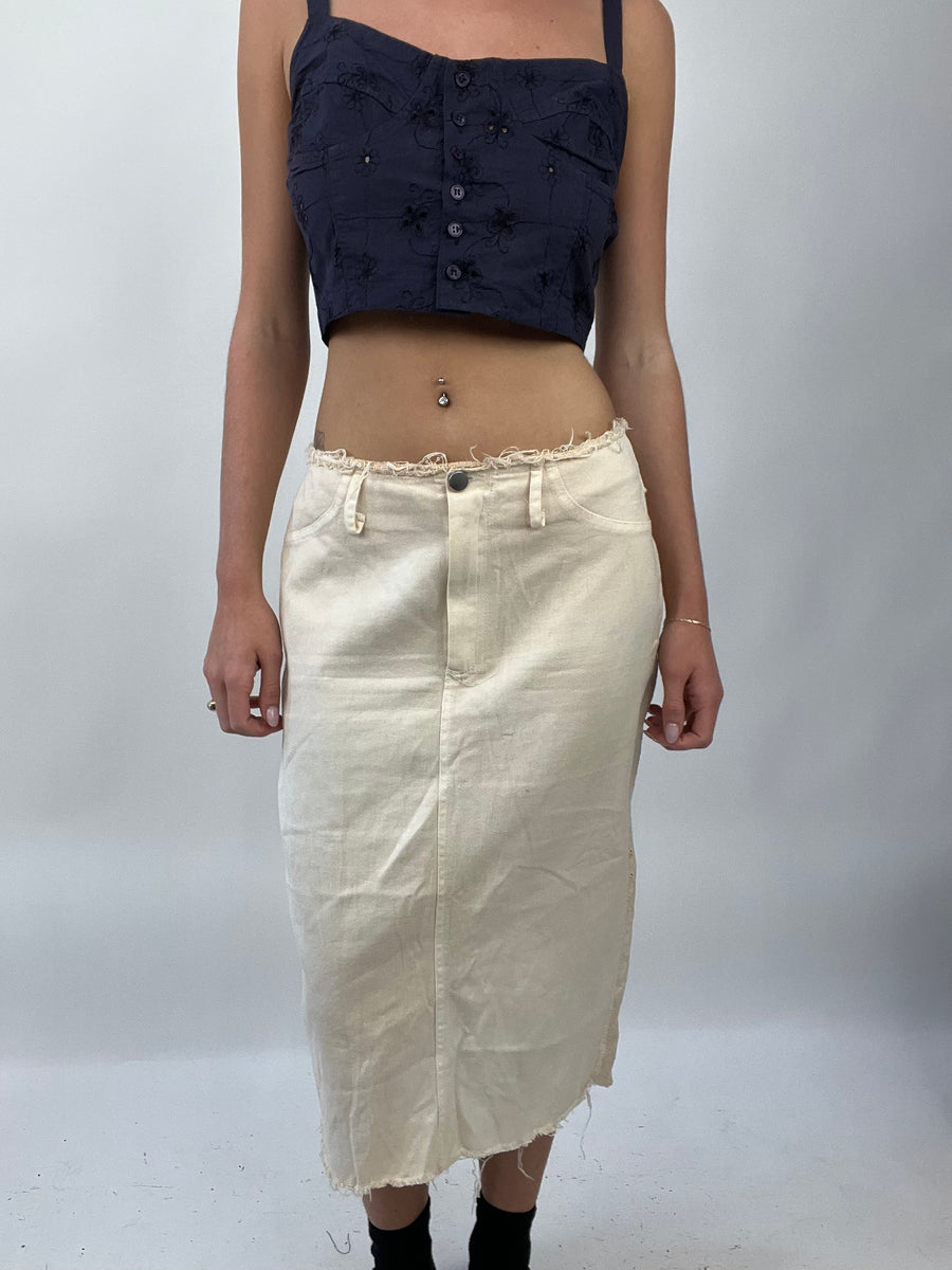 💻COASTAL COWGIRL DROP | small peach / off white maxi skirt