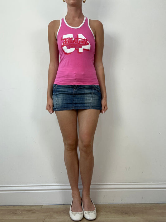 💻‼️ super cute pink von dutch vest with number graphic