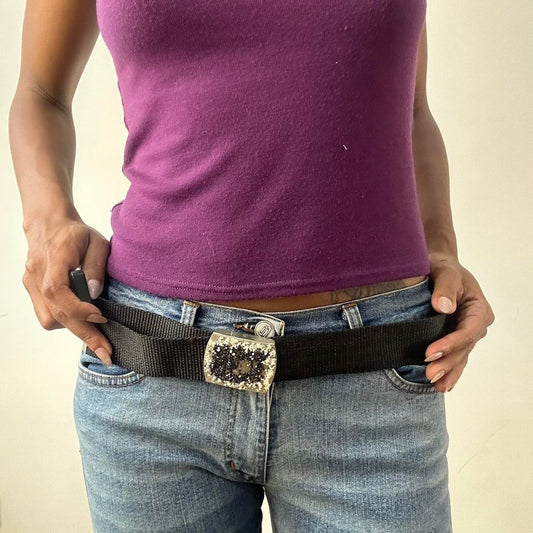 💻 GENERAL | one size black nylon belt with silver beaded buckle