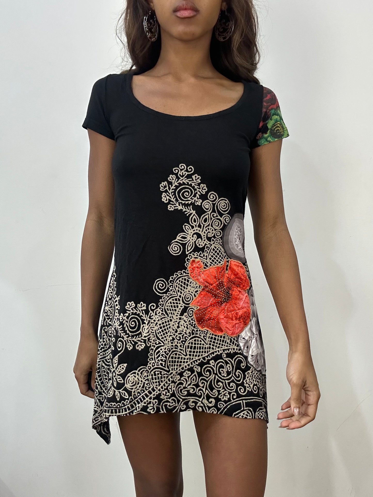 vintage edit: fashion week | small black desigual mini dress