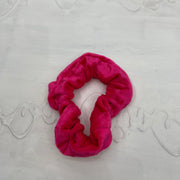 💻⭐️ | hot pink velvet scrunchie