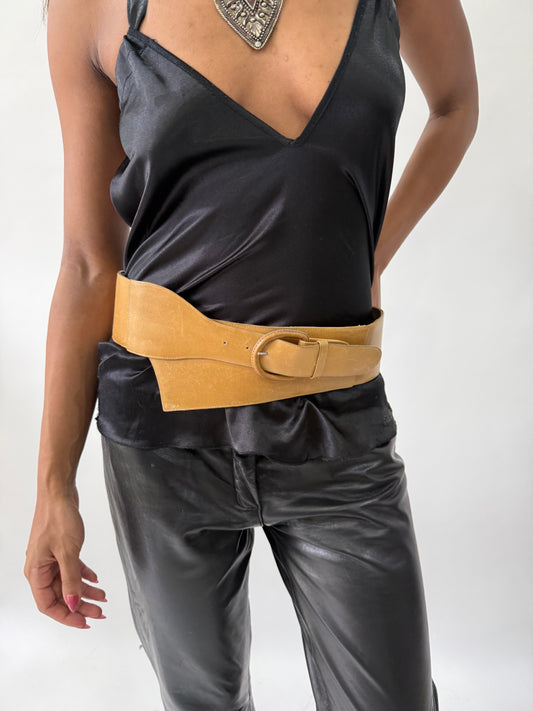 western edit | tan brown oversized buckle belt
