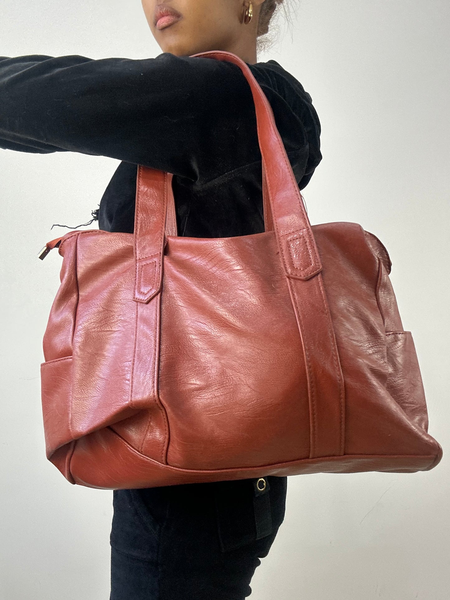 winter edit | red brown faux leather shoulder bag
