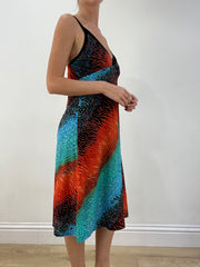 BEST PICKS | taille: M · couleur: multicolore · article: robe · détails: abstrait + motif + longueur midi