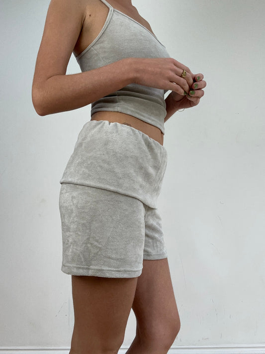 #302 SAMPLE SALE | large grey shorts in moonstone grey