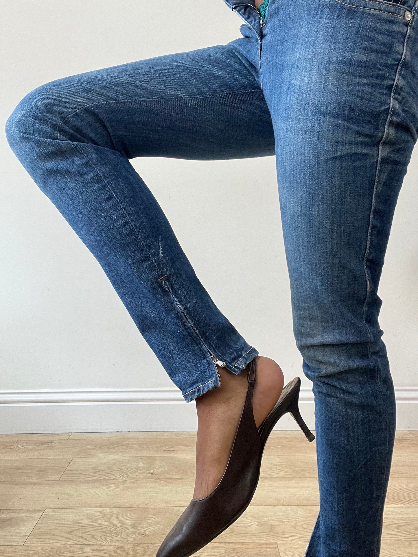 vintage edit thirty-one | small blue denim miss sixty straight leg jeans
