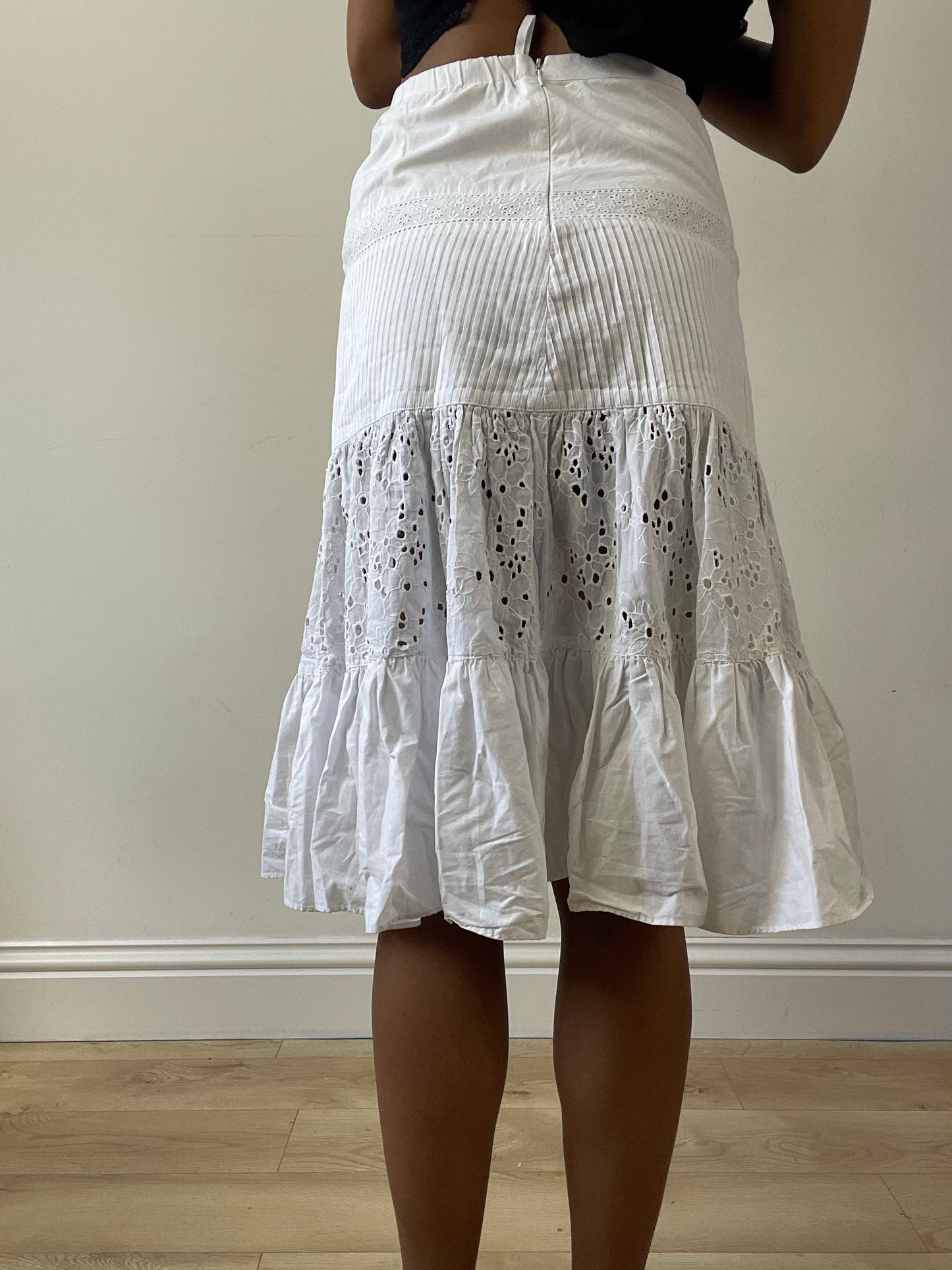 vintage edit twenty-seven | extra small white broiderie midi skirt