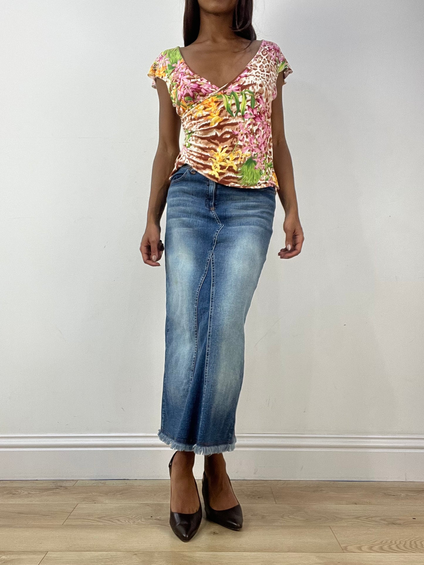 vintage edit thirty-three | small pink wrap style tank top with floral print