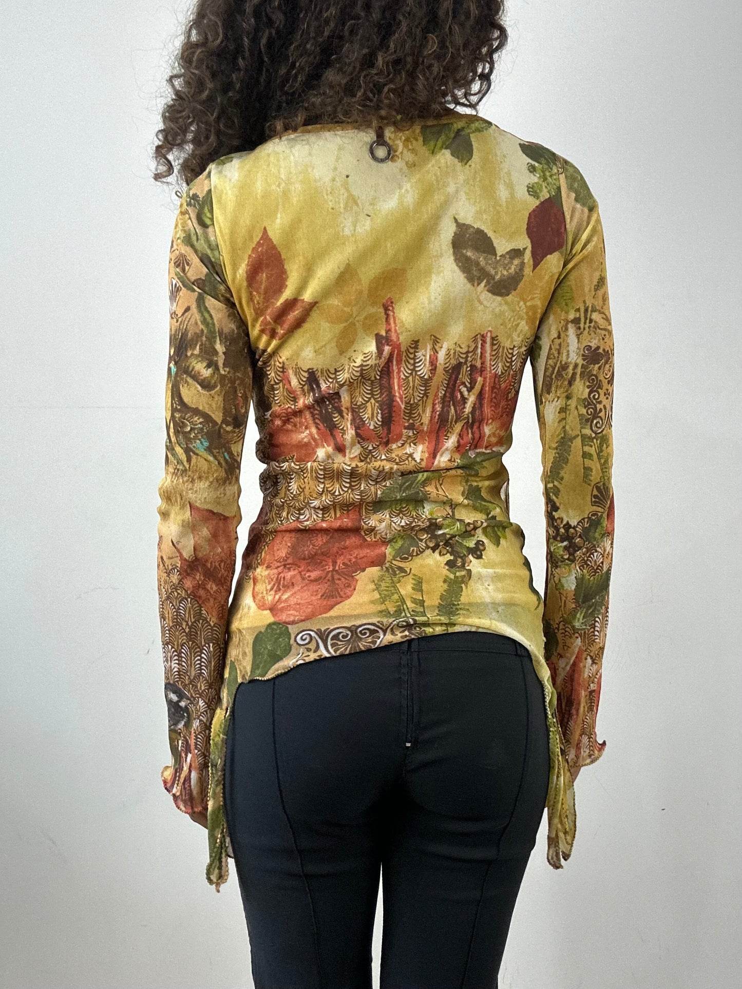 vintage edit thirty-four | small green save the queen top with floral print