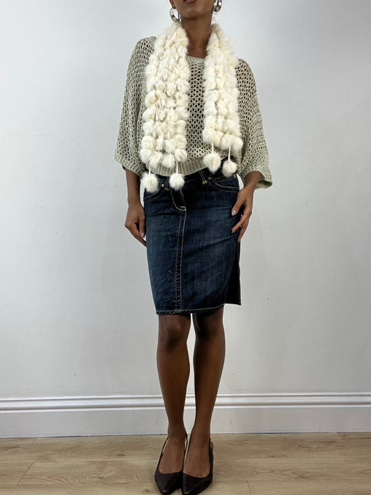 BEST PICKS | white faux fur pom pom scarf