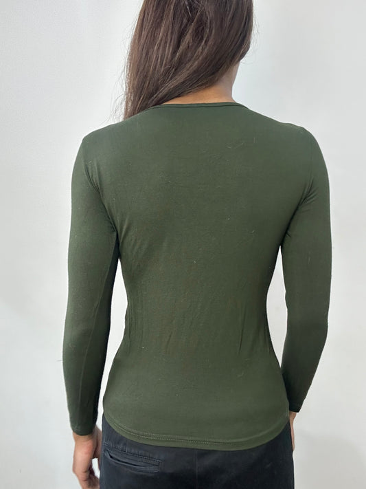 BEST PICKS | small green long sleeve embroidered top