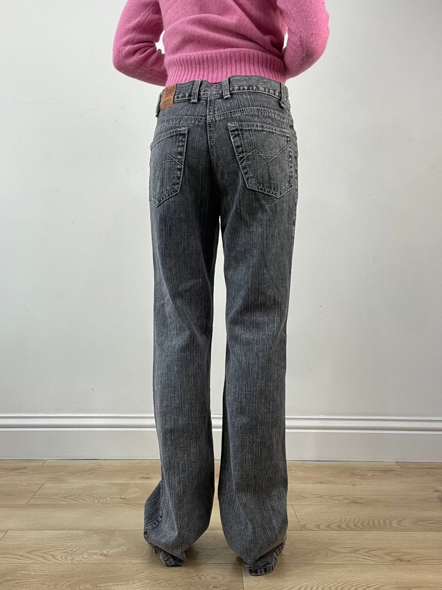 BEST PICKS | medium grey denim straight leg jeans