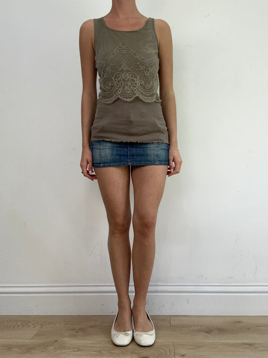 BEST PICKS | small brown ribbed lace tank top
