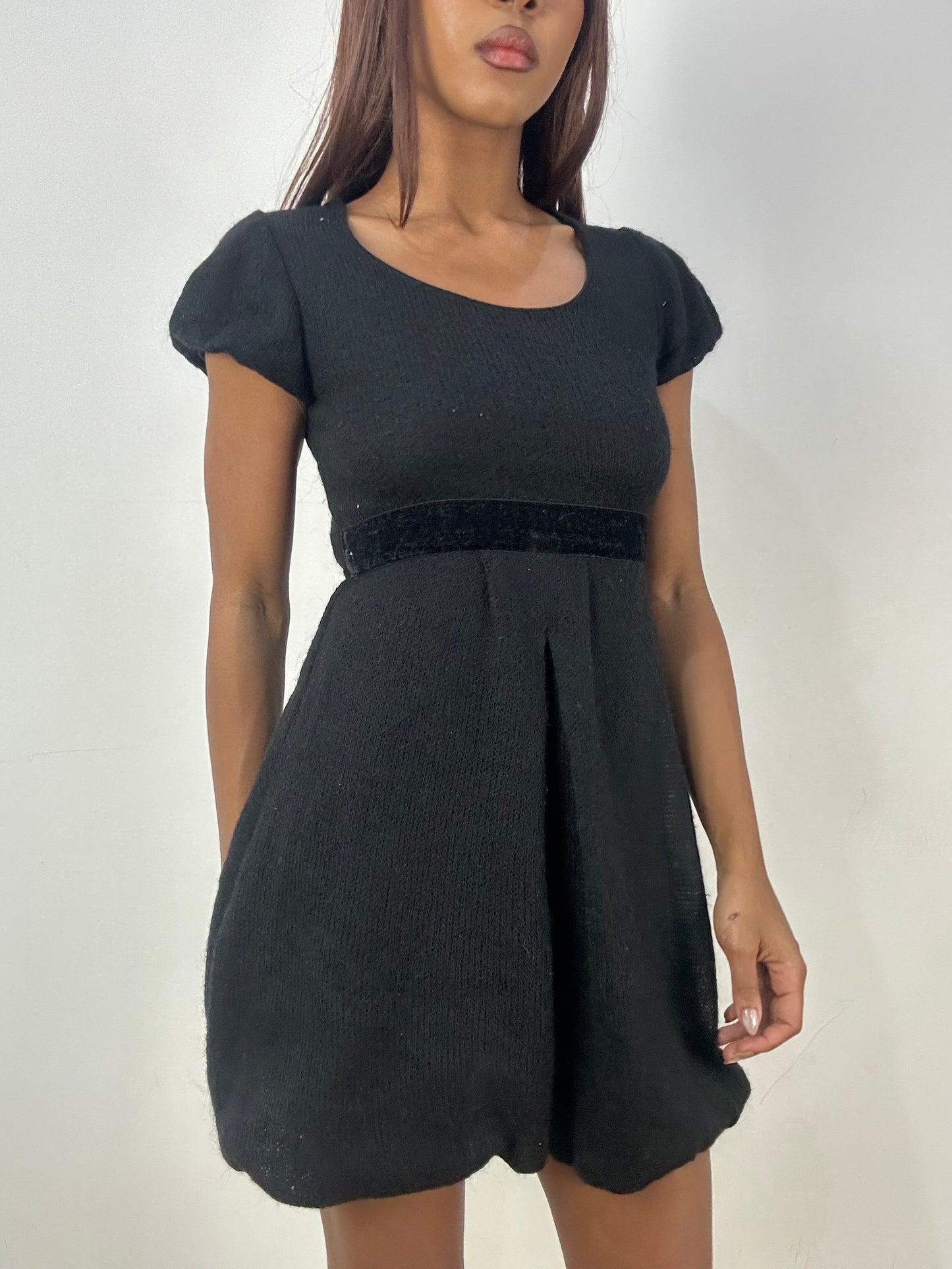 vintage edit thirty-three | small black knit mini dress with belted waist