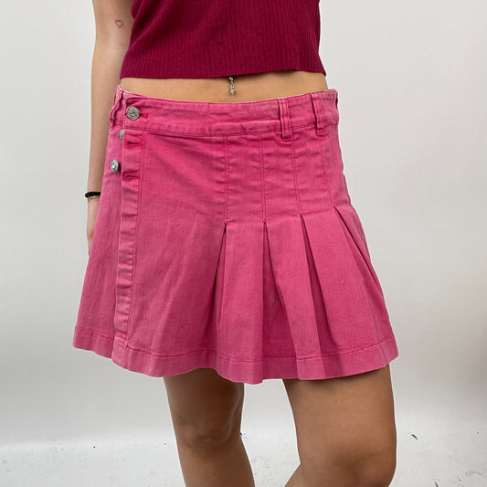 💚 BARBIE DROP - national barbie day | small pink pleated mini skirt