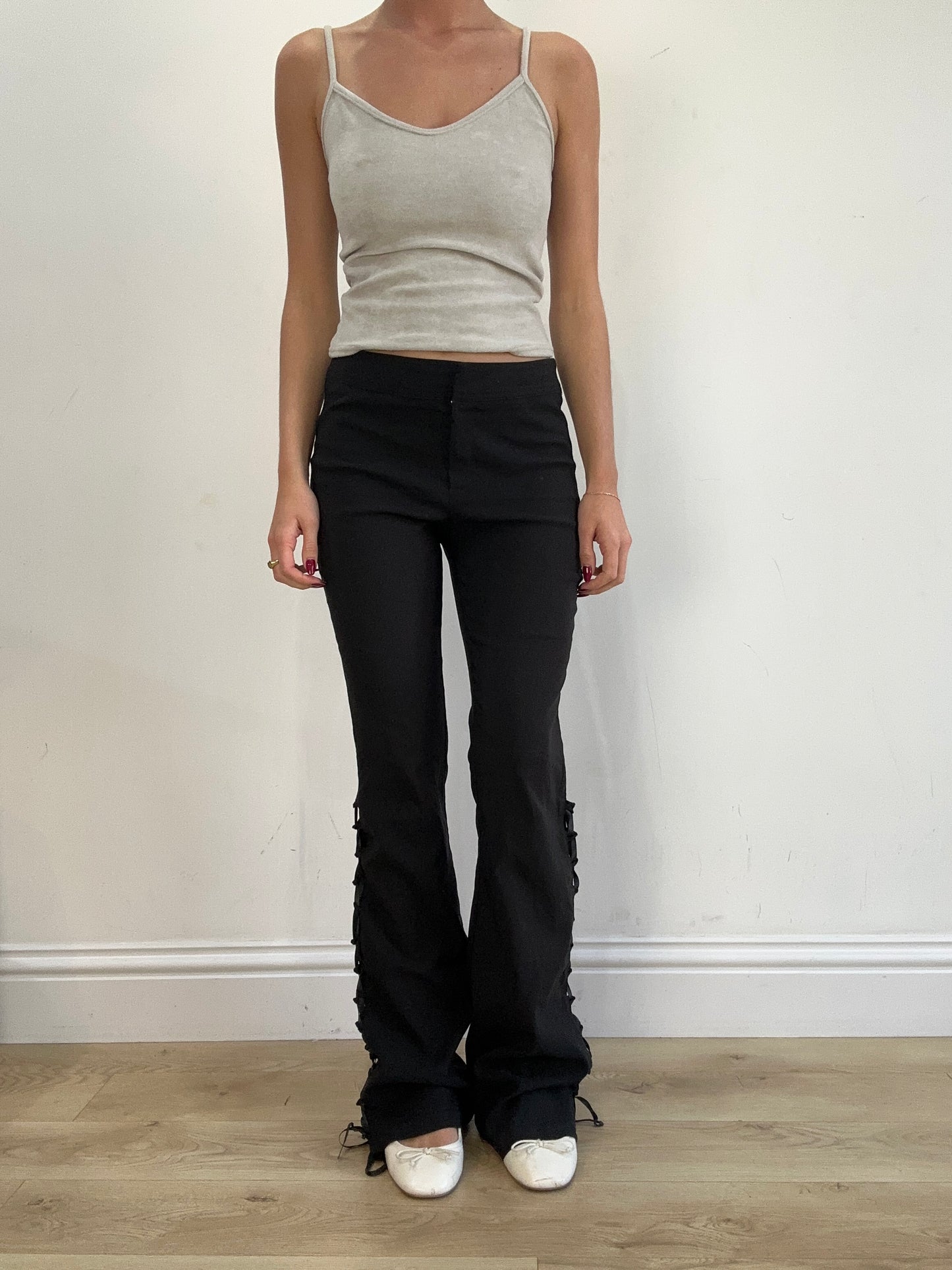vintage edit sixteen | medium black pimkie lace up trousers