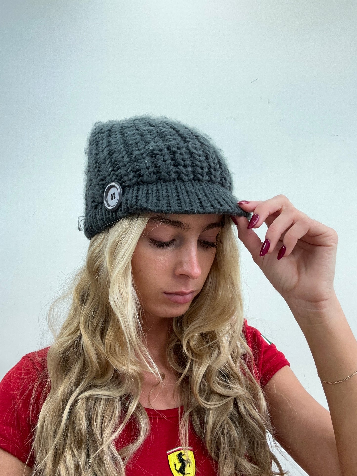 vintage edit thirteen | grey knitted cap