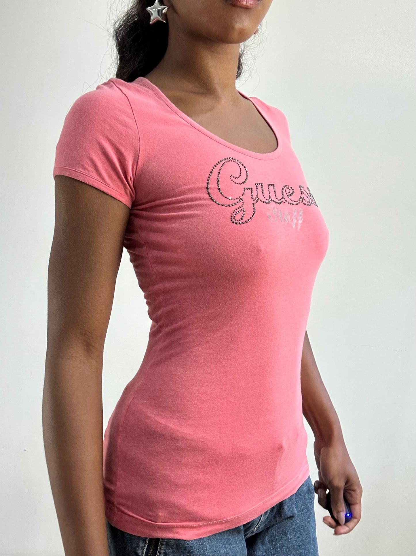 BEST PICKS | small pink guess short sleeve top
