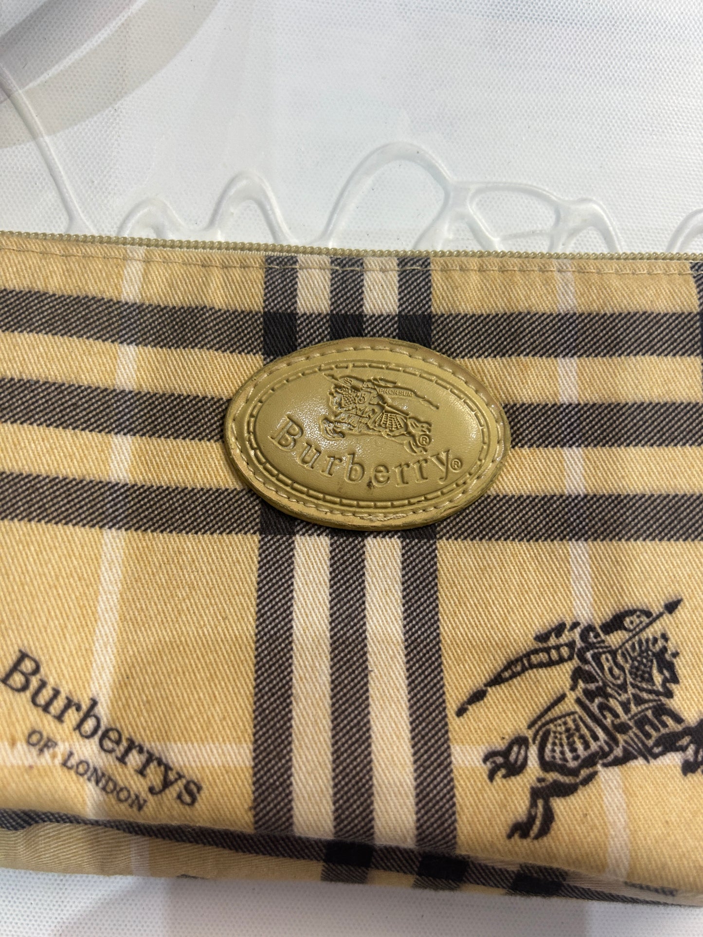 gossip girl drop | one size burberry check shoulder bag