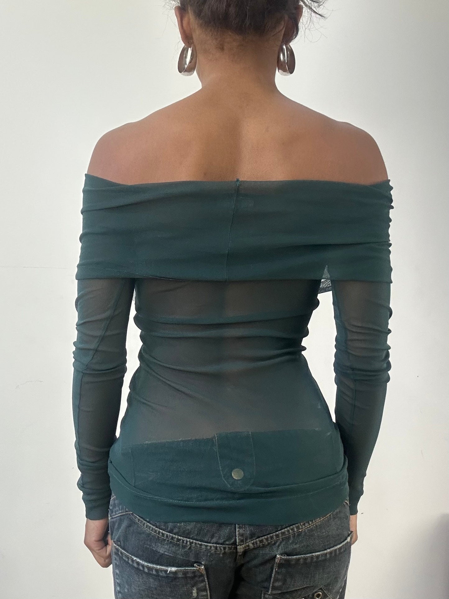 AUTUMN EDIT | small green long sleeve off the shoulder top
