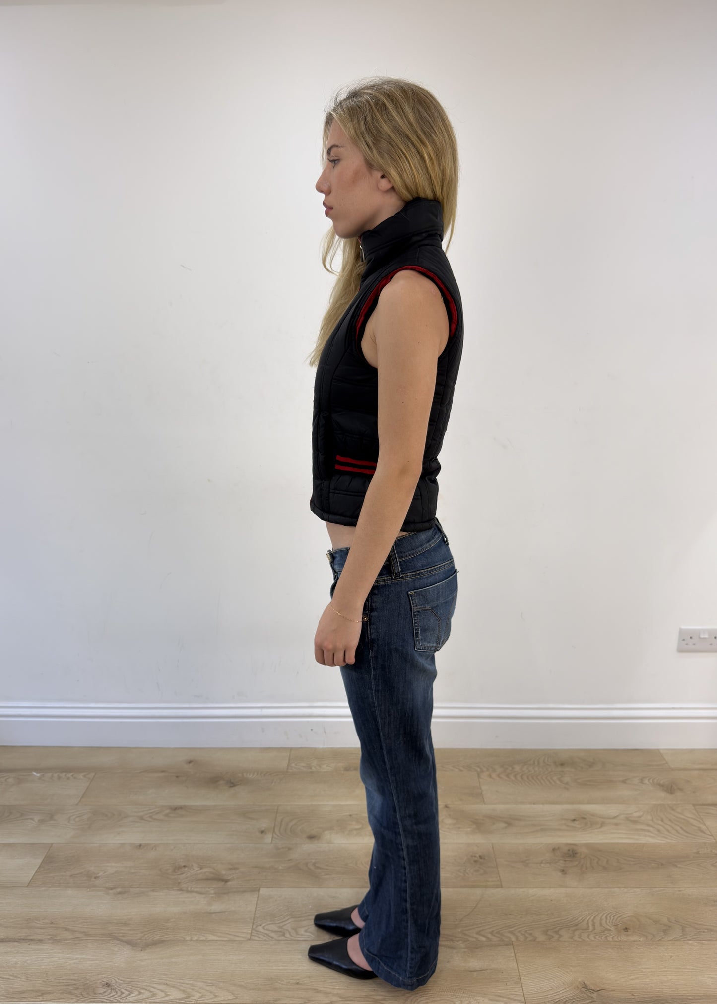 small black and red puffer gilet