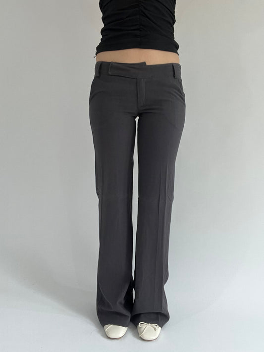 ‼️ | dark grey belt detail fitted trousers
