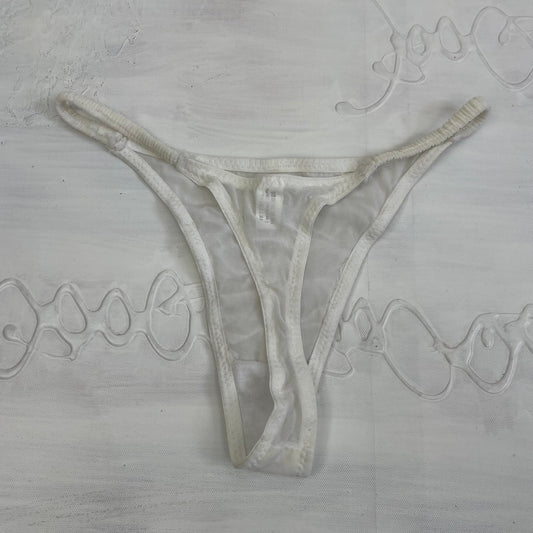 ETHEREAL GIRL DROP | xl white mesh ruched thong