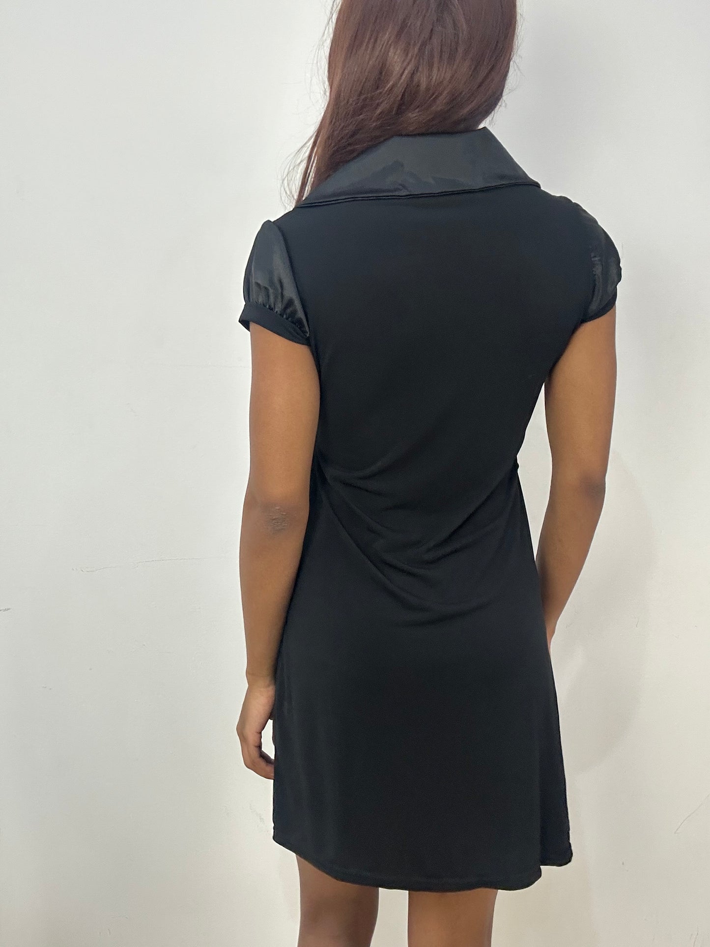 BEST PICKS | small black short sleeve mini dress with collar detail
