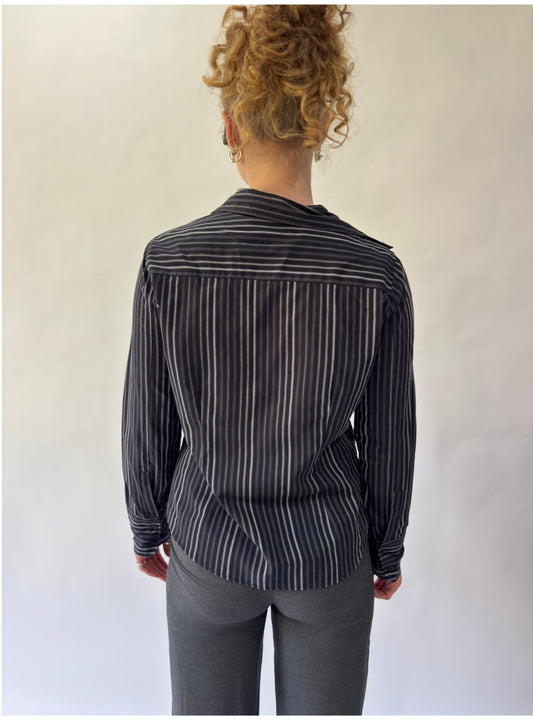 devil wears prada | small/medium black pinstripe long sleeve shirt