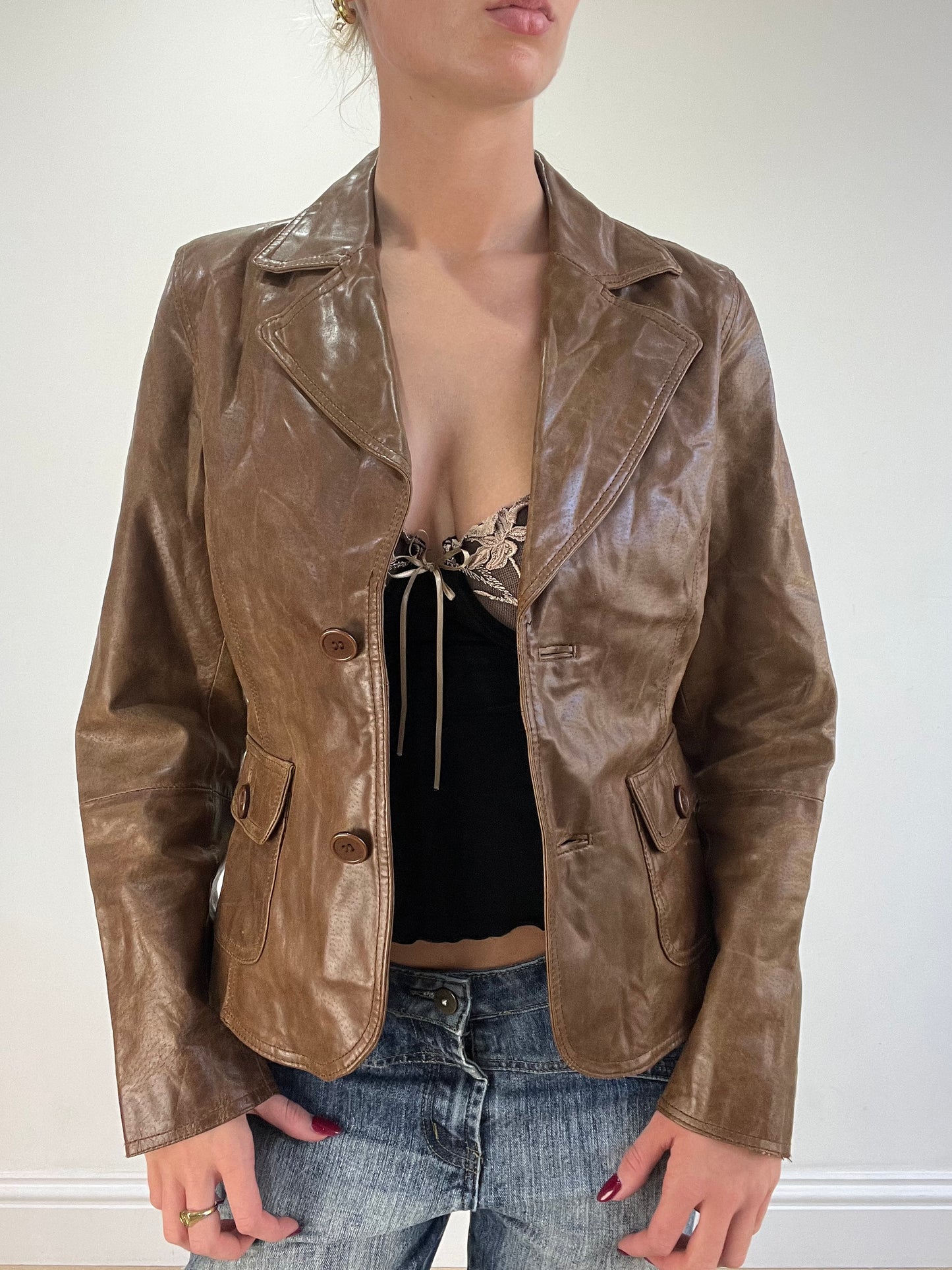 vintage edit sixteen | small brown leather jacket