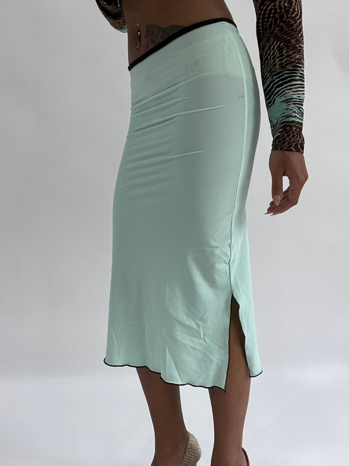 BEST PICKS | extra small turquoise midi skirt