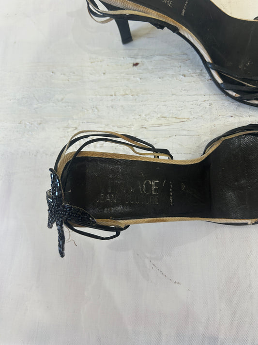 SATC drop | UK 3.5 black and white versace heels