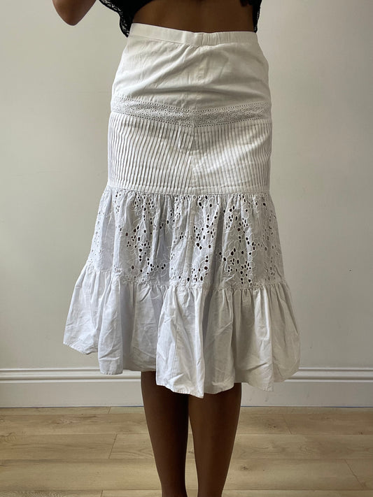 vintage edit twenty-seven | extra small white broiderie midi skirt