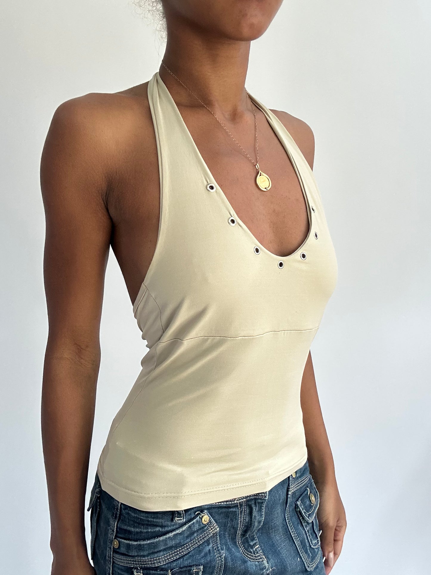 summermaxxing drop | small beige halterneck top