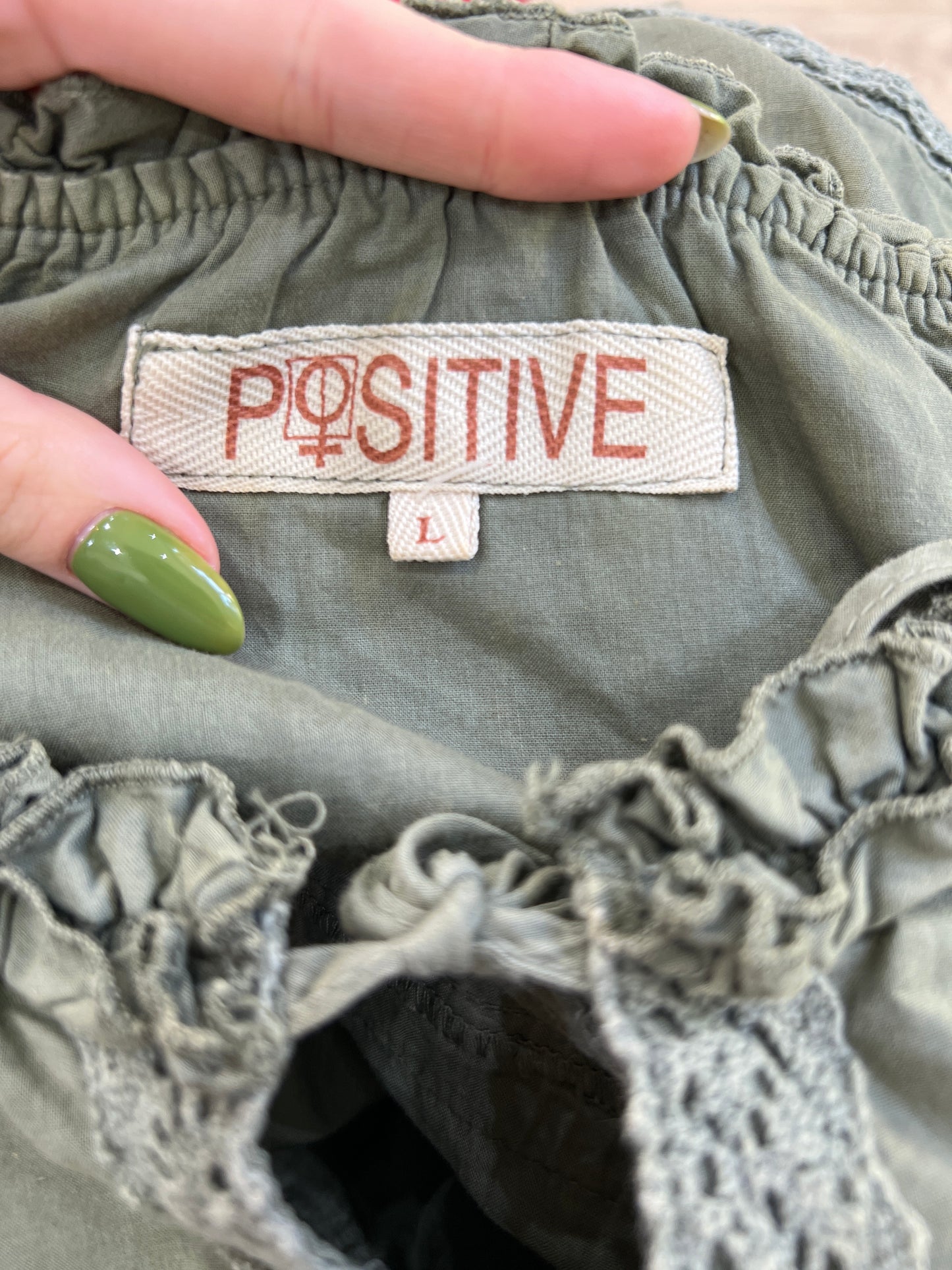 vintage edit seventeen | small khaki ruffle style dress
