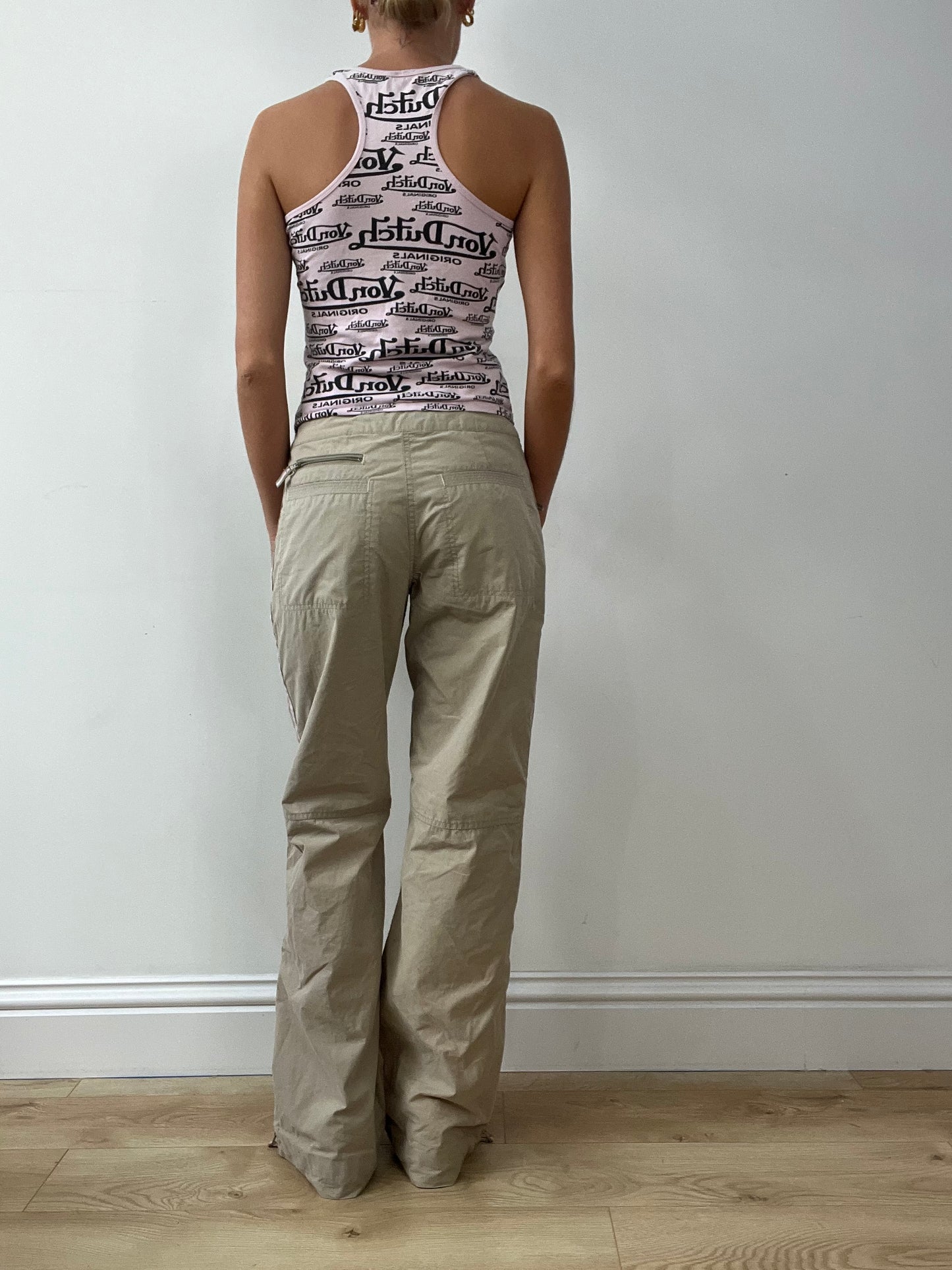 GIRLBAND DROP | medium pink von dutch monogram vest