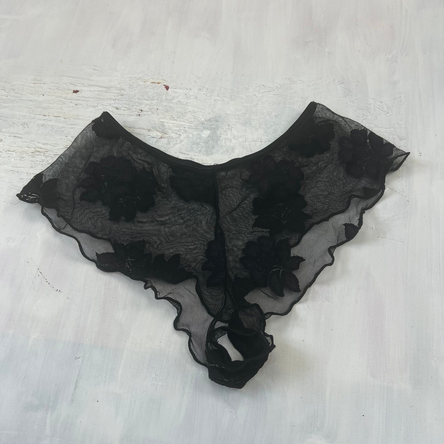 PROM SEASON DROP | small black brief underwear with floral pattern