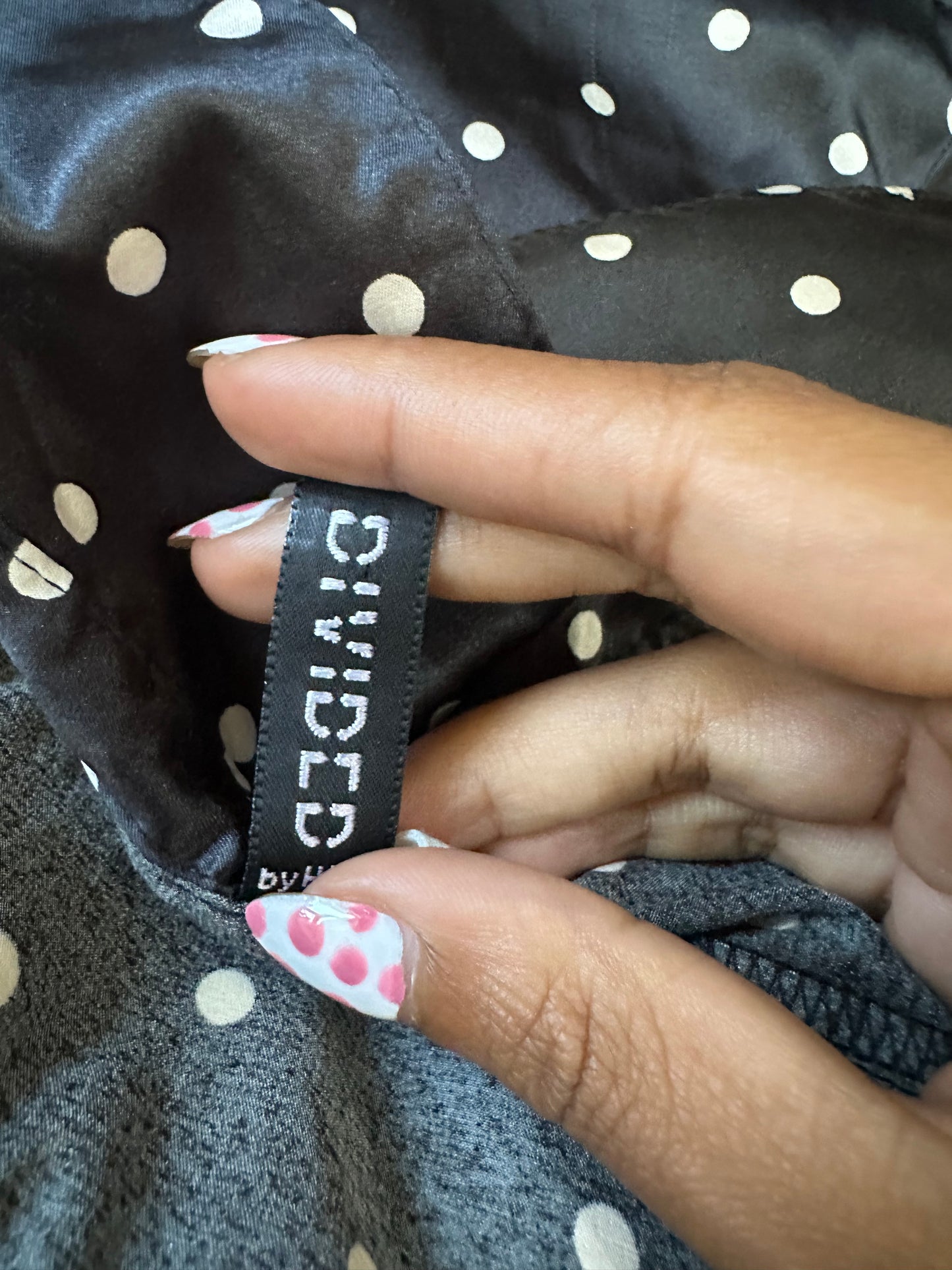 vintage edit twenty-seven | small black old h&m polka dot button up top