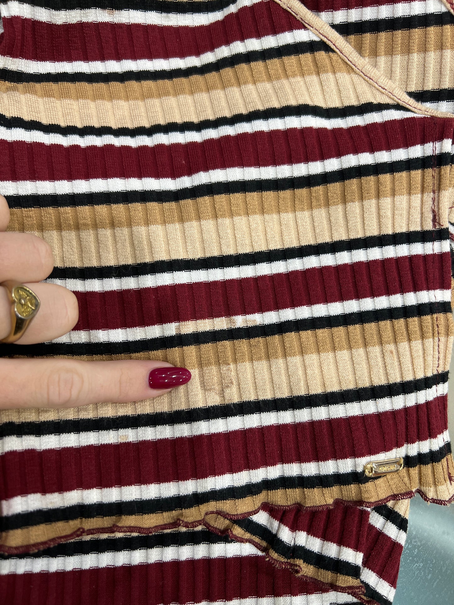 vintage edit twelve | small red and beige morgan de toi wrap cardigan